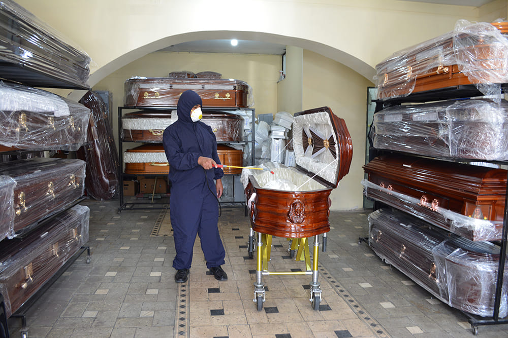 funeral homes allow veiling of the deceased"